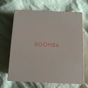 NWT BOOMBA INVISIBLE LIFT bra INSERTS size small